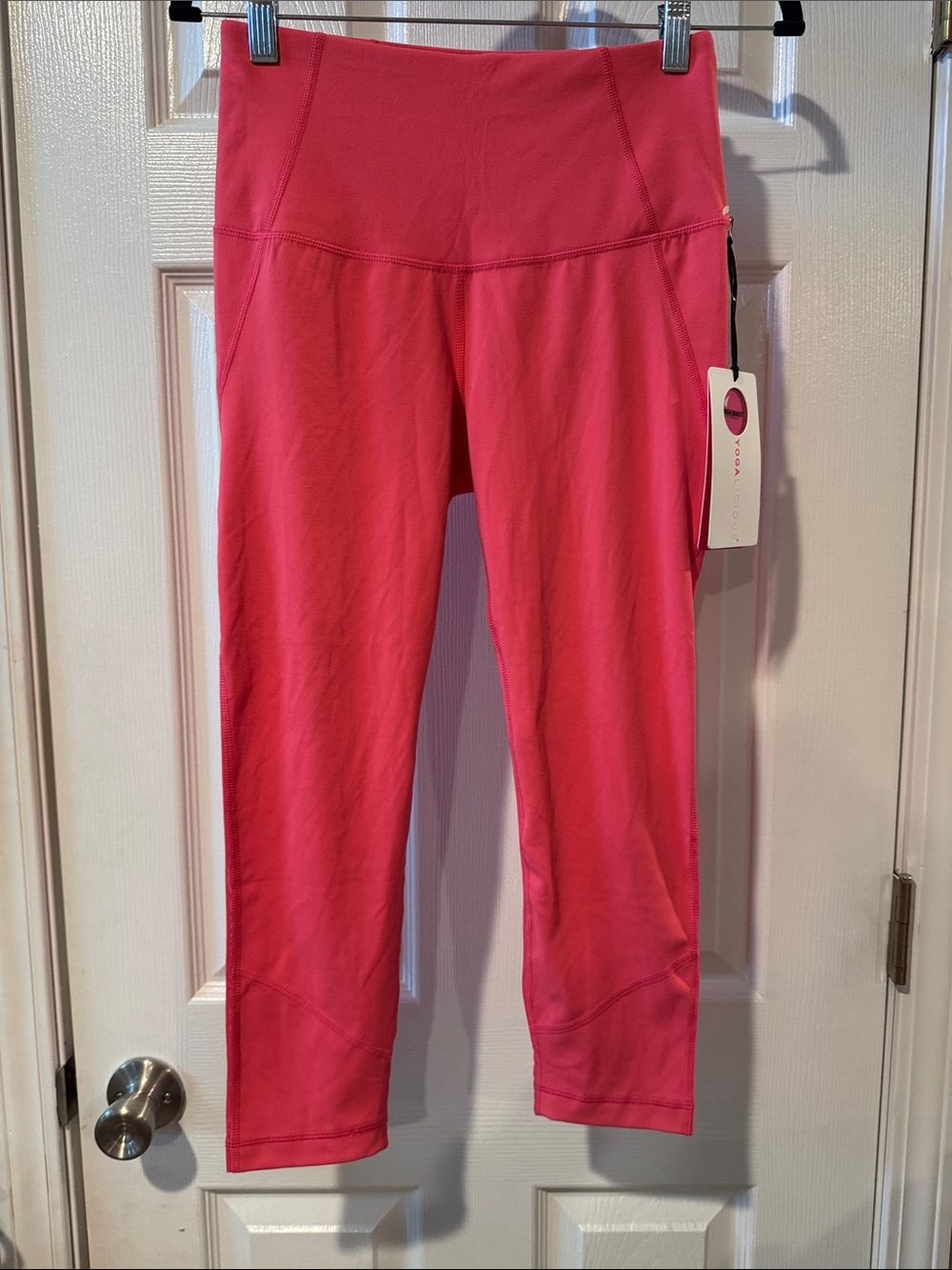 NWT YOGALICIOUS size small corral ribbon